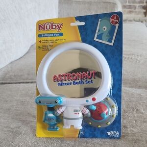 NWT Nuby Bathtime Fun Astronaut Mirror Bath Set